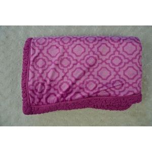 RUNT 1478 Baby Blanket Pink Purple Shade Sherpa Geometric Print Lovey